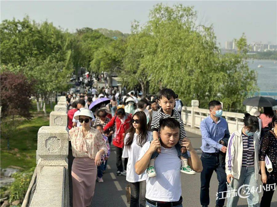 联想乐同步苹果版
:江苏24小时·滚动推送｜在春天里激情奔跑 多场马拉松赛鸣枪开赛-第3张图片-太平洋在线下载